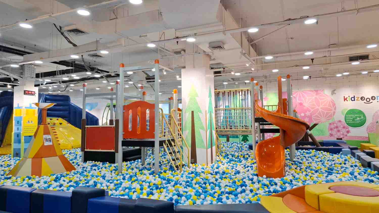 aeon-cibubur-junction-1