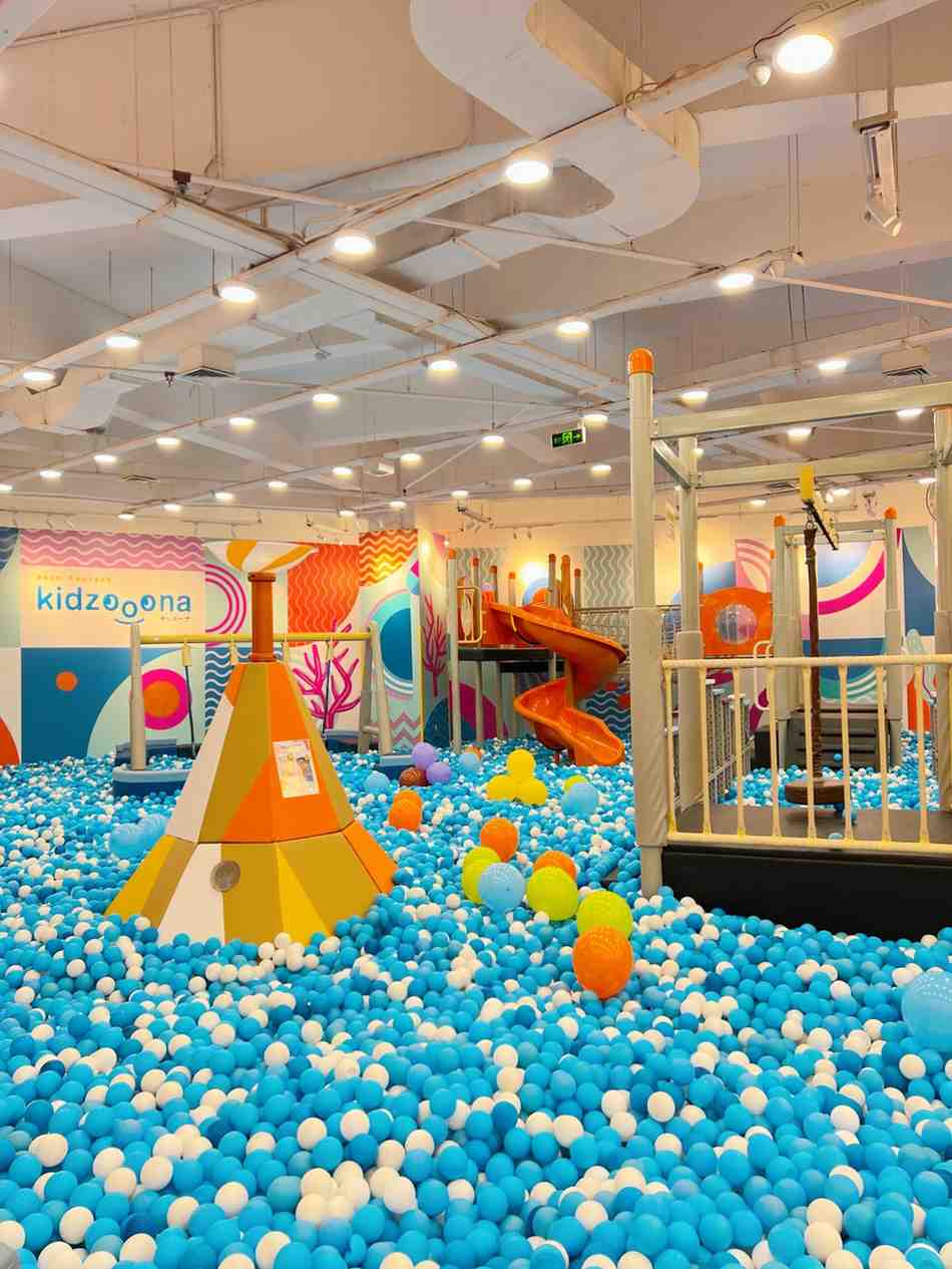 aeon-duta-mall-banjarmasin-1