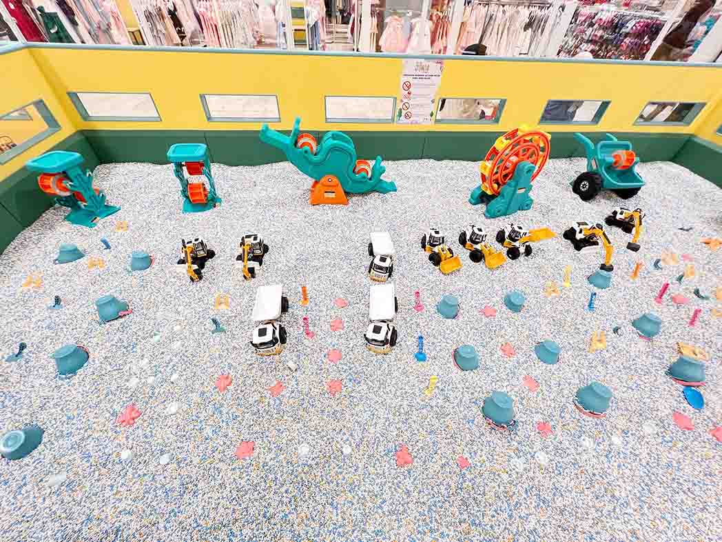 aeon-mall-bsd-city-3