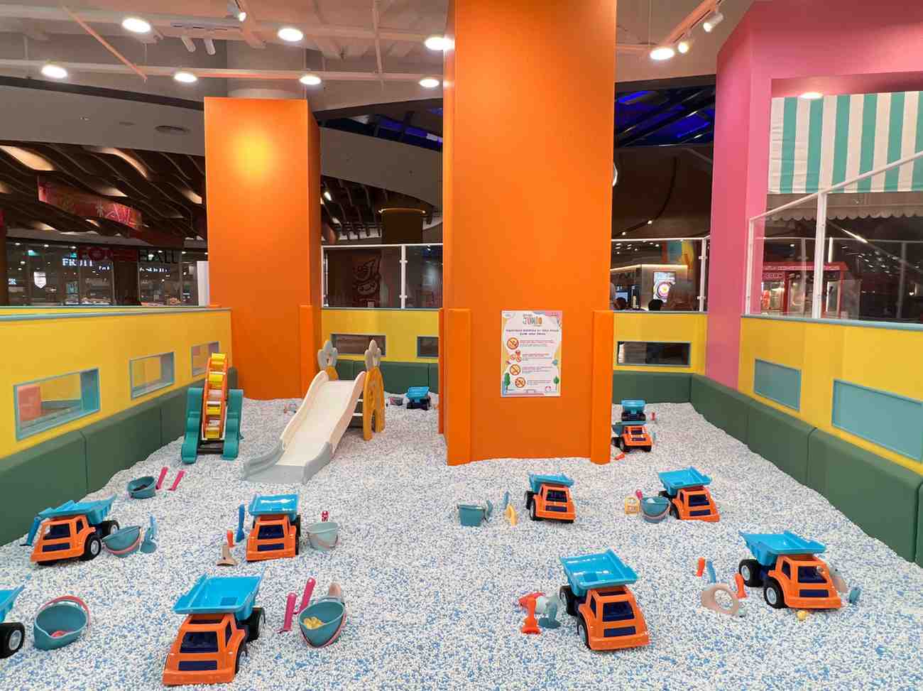 kidsbox-sgc-mall-cikarang-1