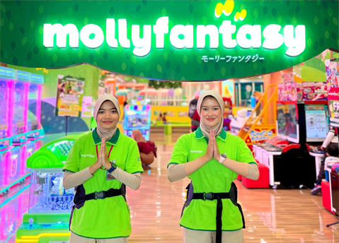 molly-fantasy-cihampelas-walk-1